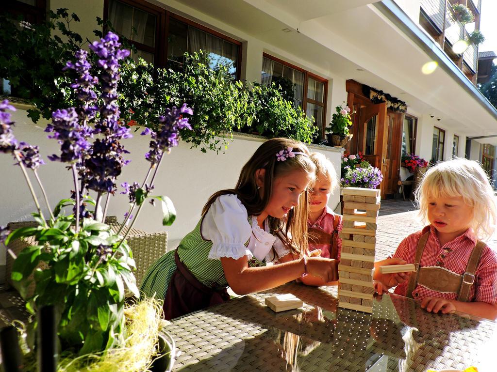 Olimpionico Hotel Castello-Molina di Fiemme Εξωτερικό φωτογραφία